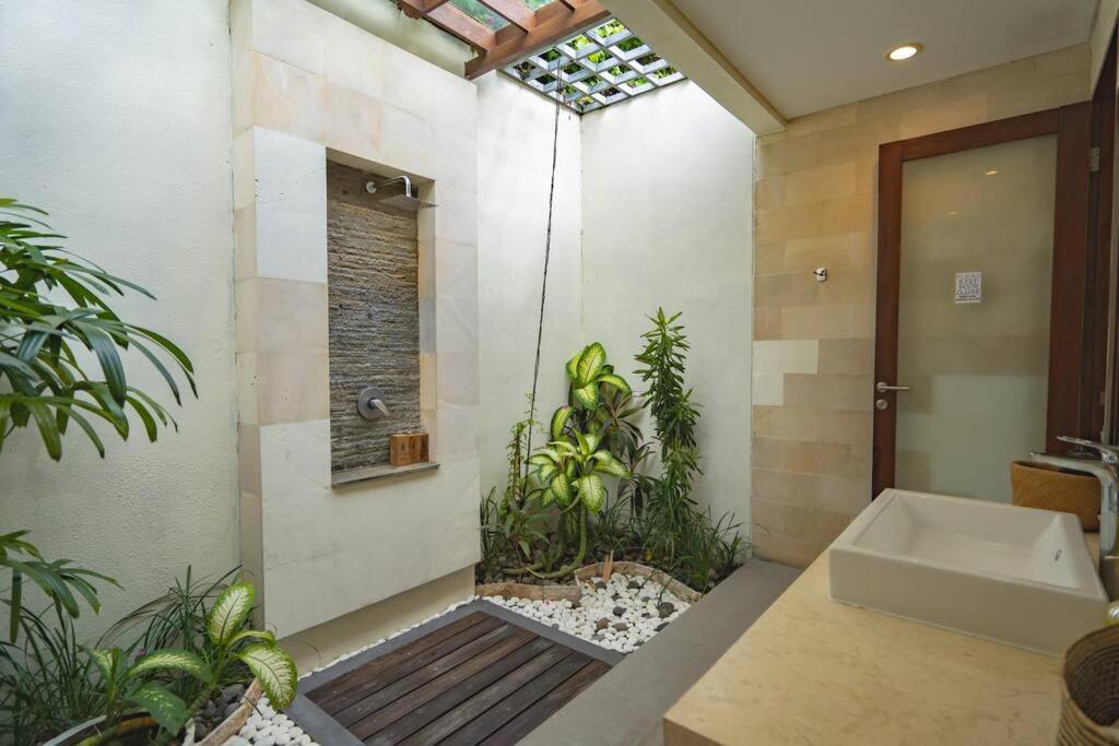 Cari Surf Villa Uluwatu (Bali)