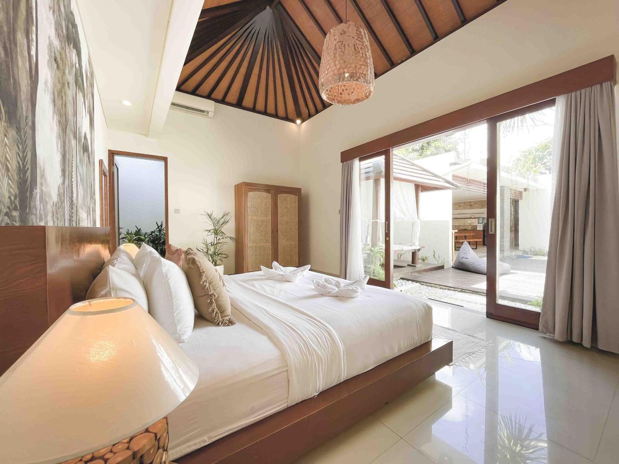 Cari Surf Villa *