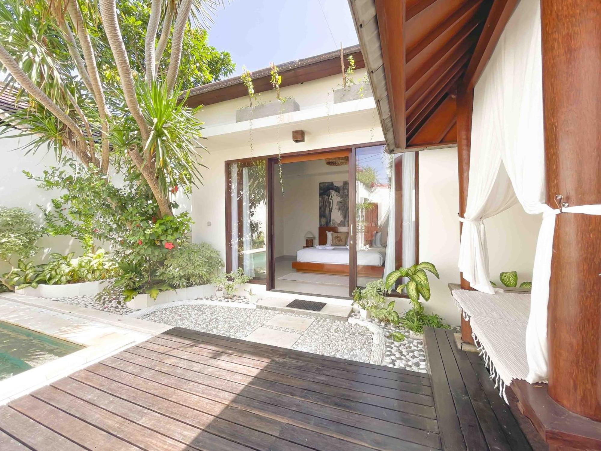 Cari Surf Villa *